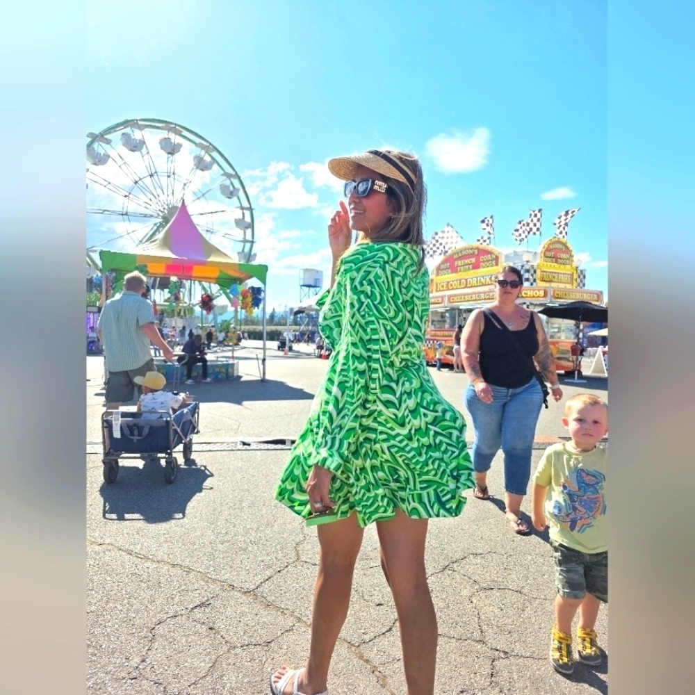 Zara Lime Green and White Abstract Dress - Picture 4 of 8